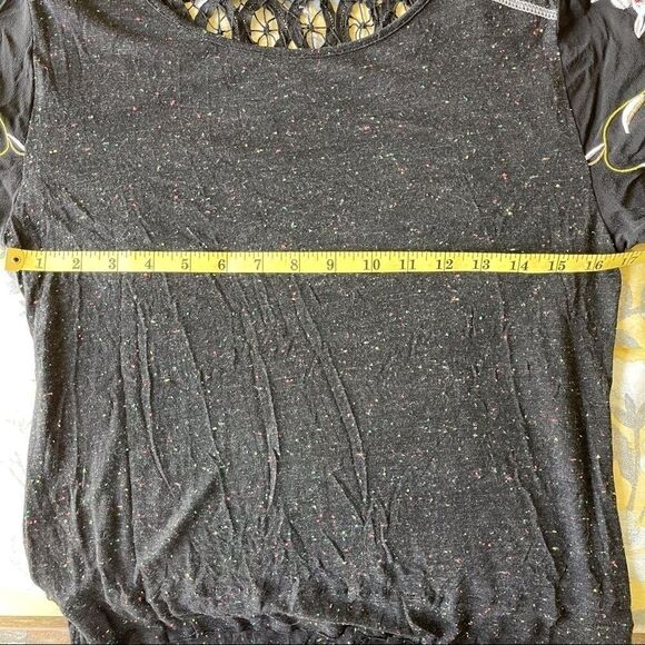 Gimmicks by BKE Black Embroidered Sleeve Top-Small - Picture 6 of 13